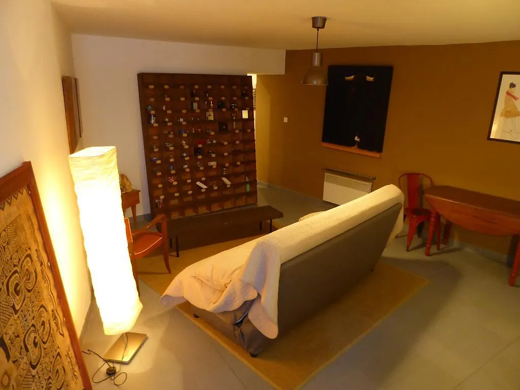 Le Planet 52 Apartment L'Isle-sur-la-Sorgue