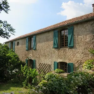 Le Presbytère De Montaigut , Montégut France